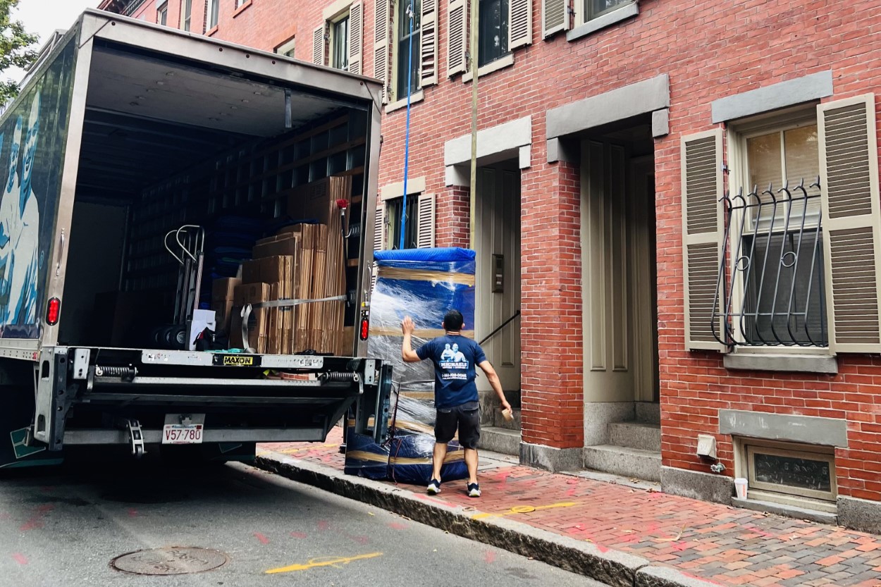 South Carver MA Refrigerator & Appliance Moving Services
